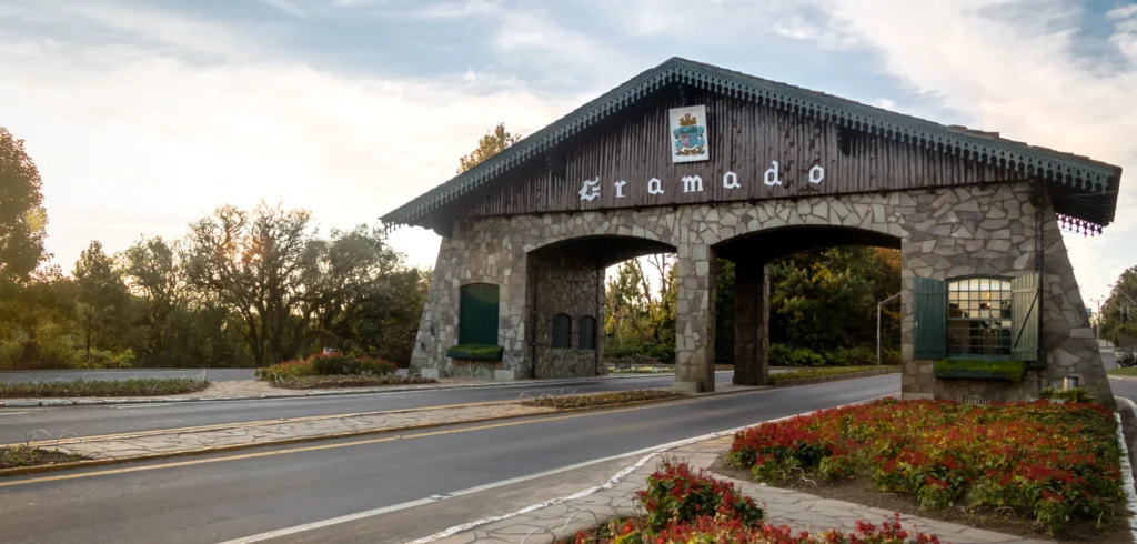 Pórtico de Gramado - Isael